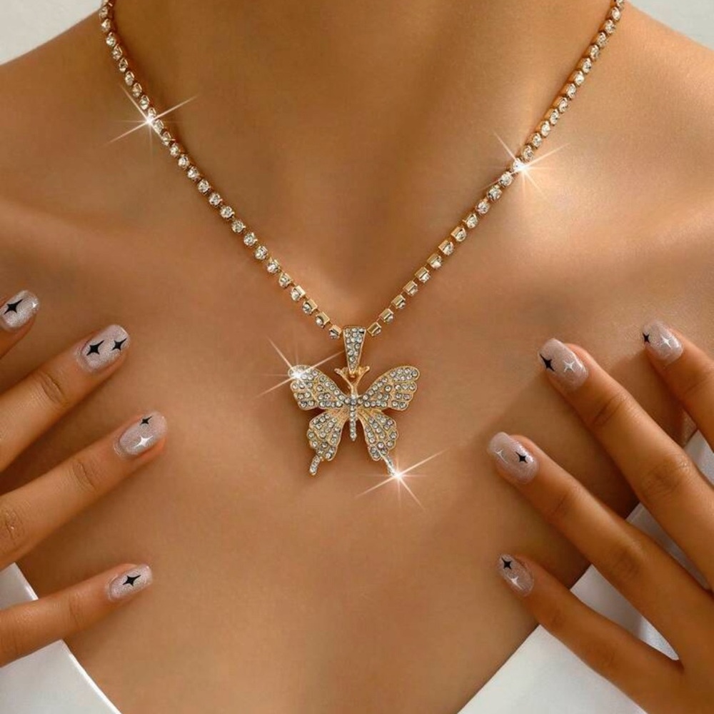 Elegant Silver Butterfly Necklace - Picture 3 of 3